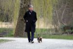 Amsterdam 9 maart 2024
Gerard Spong rijdt met zijn Rolls Royce naar het park om zijn hond uit te laten.