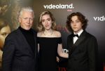 Amsterdam 18 maart 2024
Premiere Spinx in Pathe Tuschinski met in de cast oa Andrea Vass Benja Bruijning Chardonnay Rillen Delilah Warcup v Eyck Eva v Heijningen Marvcel Hensema Rami Kooti Arab Rifka Lodeizen Sallie Harmsen en Sil v d Zwan. Hajo Bruins met dochter en