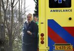 Amsterdam 7 maart 2024
Hans v d Togt wordt met de ambulance opgehaald bij zijn woonark / woonboot en daarna met loeiende sirenes naar het AMC gebracht.
