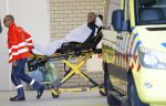 Amsterdam 7 maart 2024
Hans v d Togt wordt met de ambulance opgehaald bij zijn woonark / woonboot en daarna met loeiende sirenes naar het AMC gebracht.