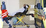 Amsterdam 7 maart 2024
Hans v d Togt wordt met de ambulance opgehaald bij zijn woonark / woonboot en daarna met loeiende sirenes naar het AMC gebracht.