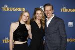 Rotterdam 13 maart 2024
Premiere de terugreis met oa Martin v Waardenberg en Leny Breederveld. Jelle de Jong en partner Suzanne Verzuu

 en dochter