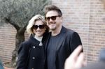Amsterdam 19 maart 2024
Boekpresentatie Angelique Woudenberg in restaurant Breda. Johnny de Mol kwam met zijn vrouw Anouk Mol