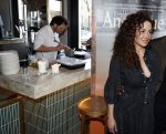 Amsterdam 19 maart 2024
Boekpresentatie Angelique Woudenberg in restaurant Breda. Katja Schuurman met op achtergrond haar ex Freek v Noordwijk