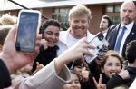 Badhoevedorp 15 maart 2024
Koning Willem Alexander en Koningin Maxima bij NL Doet in Badhoevedorp.