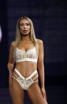 Amsterdam 5 maart 2024
Modeshow Hunkemoller in de westergasfabriek . Oa Loiza lamers loopt mee.