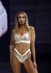 Amsterdam 5 maart 2024
Modeshow Hunkemoller in de westergasfabriek . Oa Loiza lamers loopt mee.