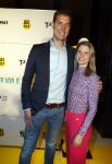 Den Bosch 23 maart 2024
Premiere ver van je bed in theater de Parade. Maarten v d Weijden met zijn vrouw