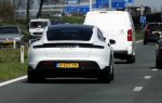 Hoogwoud 29 maart 2024
Marco Borsato en een vriend bij tuincentrum de Boet . Marco ging daar naartoe in zijn porsche Taycan.