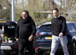 Hoogwoud 29 maart 2024
Marco Borsato en een vriend bij tuincentrum de Boet . Marco ging daar naartoe in zijn porsche Taycan.