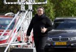Hoogwoud 29 maart 2024
Marco Borsato en een vriend bij tuincentrum de Boet . Marco ging daar naartoe in zijn porsche Taycan.