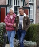Wijdemeren 17 maart 2024
Nicolette Kluijver met haar nieuwe vriend Milan aan het wandelen .