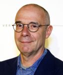 Den Bosch 23 maart 2024
Premiere ver van je bed in theater de Parade. Owen Schumacher