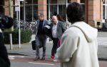 Den Bosch 19 maart 2024
Rechtszaak Peter Gillis tegen de FIOD in de rechtbank van Den Bosch .
Ook aanwezig zijn vriendin Wendy v Hout en zijn kinderen Mark Gillis en Ruud Gillis .
