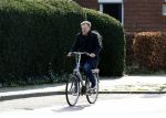 Enschede 2 maart 2024
Pieter Omtzigt vertrekt op de fiets vanaf zijn huis naar voetbalclub Emos.