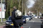 Enschede 2 maart 2024
Pieter Omtzigt vertrekt op de fiets vanaf zijn huis naar voetbalclub Emos.