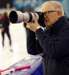 Heerenveen 24 maaart 2024
De hollandse 100 wordt dit jaar gereden in Thyalf . Aanwezig oa Prins Bernhard Prinses Annette Samuel v Vollenhoven Benjamin v Vollenhoven Prinses Margriet Mr Pieter v Vollenhoven Prins Maurits Lucas v Vollenhoven en  Prins Pieter Christiaan . Verder aanwezig Simon Keizer Bas Muijs (en vrouw) Marianne Timmer Benjamin Aslan Joy Beune Eduard Schaepman met zijn zoon en Rob Kamphues met vriendin.
