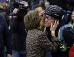 Heerenveen 24 maaart 2024
De hollandse 100 wordt dit jaar gereden in Thyalf . Aanwezig oa Prins Bernhard Prinses Annette Samuel v Vollenhoven Benjamin v Vollenhoven Prinses Margriet Mr Pieter v Vollenhoven Prins Maurits Lucas v Vollenhoven en  Prins Pieter Christiaan . Verder aanwezig Simon Keizer Bas Muijs (en vrouw) Marianne Timmer Benjamin Aslan Joy Beune Eduard Schaepman met zijn zoon en Rob Kamphues met vriendin.