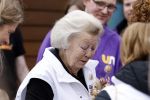 Utrecht 15 maart 2024
 Prinses Beatrix doet vrijwilligerswerk in een stadsboerderij tijdens de twintigste editie van NLdoet, de grootste vrijwilligersactie van Nederland