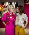 Den Haag 1 maart 2024
Pinses Laurentien en haar dochter prinses Eloise gebben samen een winkel geopend waar ze vintage kleding verkopen . De volledige opbrengst gaat naar div goede doelen .  De winkel heet  My Lima Lima en zit in het centrum van Den Haag.