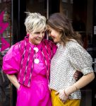 Den Haag 1 maart 2024
Pinses Laurentien en haar dochter prinses Eloise gebben samen een winkel geopend waar ze vintage kleding verkopen . De volledige opbrengst gaat naar div goede doelen .  De winkel heet  My Lima Lima en zit in het centrum van Den Haag.