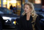Den Haag 13 maart 2024
Uitreiking Prins Friso prijs op universiteit van Den Haag . Aanwezig burgemeester Jan v Zanen Prinses Beatrix Prinses Mabel en haar moeder.
