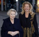 Den Haag 13 maart 2024
Uitreiking Prins Friso prijs op universiteit van Den Haag . Aanwezig burgemeester Jan v Zanen Prinses Beatrix Prinses Mabel en haar moeder.