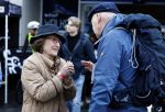 Heerenveen 24 maaart 2024
De hollandse 100 wordt dit jaar gereden in Thyalf . Aanwezig oa Prins Bernhard Prinses Annette Samuel v Vollenhoven Benjamin v Vollenhoven Prinses Margriet Mr Pieter v Vollenhoven Prins Maurits Lucas v Vollenhoven en  Prins Pieter Christiaan . Verder aanwezig Simon Keizer Bas Muijs (en vrouw) Marianne Timmer Benjamin Aslan Joy Beune Eduard Schaepman met zijn zoon en Rob Kamphues met vriendin.