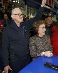 Heerenveen 24 maaart 2024
De hollandse 100 wordt dit jaar gereden in Thyalf . Aanwezig oa Prins Bernhard Prinses Annette Samuel v Vollenhoven Benjamin v Vollenhoven Prinses Margriet Mr Pieter v Vollenhoven Prins Maurits Lucas v Vollenhoven en  Prins Pieter Christiaan . Verder aanwezig Simon Keizer Bas Muijs (en vrouw) Marianne Timmer Benjamin Aslan Joy Beune Eduard Schaepman met zijn zoon en Rob Kamphues met vriendin.