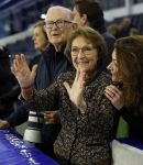 Heerenveen 24 maaart 2024
De hollandse 100 wordt dit jaar gereden in Thyalf . Aanwezig oa Prins Bernhard Prinses Annette Samuel v Vollenhoven Benjamin v Vollenhoven Prinses Margriet Mr Pieter v Vollenhoven Prins Maurits Lucas v Vollenhoven en  Prins Pieter Christiaan . Verder aanwezig Simon Keizer Bas Muijs (en vrouw) Marianne Timmer Benjamin Aslan Joy Beune Eduard Schaepman met zijn zoon en Rob Kamphues met vriendin.