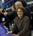 Heerenveen 24 maaart 2024
De hollandse 100 wordt dit jaar gereden in Thyalf . Aanwezig oa Prins Bernhard Prinses Annette Samuel v Vollenhoven Benjamin v Vollenhoven Prinses Margriet Mr Pieter v Vollenhoven Prins Maurits Lucas v Vollenhoven en  Prins Pieter Christiaan . Verder aanwezig Simon Keizer Bas Muijs (en vrouw) Marianne Timmer Benjamin Aslan Joy Beune Eduard Schaepman met zijn zoon en Rob Kamphues met vriendin.