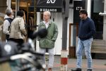 Amsterdam 26 maart 2024
Rob v Hulst met een kennis in Amsterdam zuid.