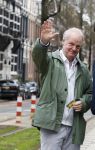 Amsterdam 26 maart 2024
Rob v Hulst met een kennis in Amsterdam zuid.