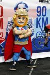 Heerenveen 24 maaart 2024
De hollandse 100 wordt dit jaar gereden in Thyalf . Aanwezig oa Prins Bernhard Prinses Annette Samuel v Vollenhoven Benjamin v Vollenhoven Prinses Margriet Mr Pieter v Vollenhoven Prins Maurits Lucas v Vollenhoven en  Prins Pieter Christiaan . Verder aanwezig Simon Keizer Bas Muijs (en vrouw) Marianne Timmer Benjamin Aslan Joy Beune Eduard Schaepman met zijn zoon en Rob Kamphues met vriendin.