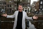 Amsterdam 21 maart 2024
Cd presentatie Billy Dans in de Jordaan. Wolter Kroes kwam met zijn vrouw