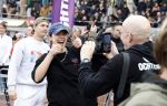 Amsterdam 16 maart 2024
Radio 538 run tbv het Prinses Maxima Centrum in het Olympisch stadion. 
Zangeres Maan Zangeres