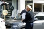 Amsterdam 6 maart 2026
Anouk Smulders doet boodschappen in Amsterdam zuid.