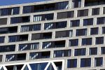 Amsterdam 18 maart 2026
Antoon brengt pakketje weg . Hij parkeert op een invalide plek in de jordaan . Hij woont daar in een nieuw appartement in Pontsteiger.