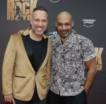 Amsterdam 29 maart 2026
Premiere we will rock you in het deLaMar theater . Barry Paf met zijn kapper