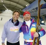 Zoetermeer 6 maart 2026
Bas Smit tijdens de opnames voor een promovideo in SnowWorld. De BN'er kondigde samen met Wolter Kroes Toni Tiefschnee en Wilfred Genee een nieuw evenement aan in de Brabanthallen met de naam Apres ski reunie .