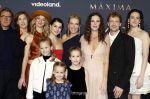 Amsterdam 11 maart 2026
Premiere 2e seizoen Maxima ( Videoland) in nieuwe kerk in Amsterdam . Martijn Lakemeier Als Willem-Alexander en Delfina Chaves Als MÃ¡xima met Julie Als Amalia, Nina Als Ariane n Philou Als Alexia, Abbey Hoes Als Laurentien en Steef de Bot Als Constantijn, Elsie de Brauw Als Beatrix en Sebastian Koch Als Claus, Agustina Palma Als vriendin MÃ¡xima , Rifka Lodeizen Als Noor en Claire Bender Als Mabel, Jean-Paul Buijs Als Balkenende, Regisseurs Saskia Diesing, Joosje Duk