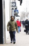 Amsterdam 24 maart 2026
Daniel Arends op de pc hooftstraat met een muts op