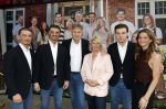 Leidschendam 25 maart 2025
De Bogaartjes hebben een feestje georganiseerd . Aanwezig  Rene Bogaart en zijn vrouw Sandra Bogaart .
Ook Don en Robin , Mitch en Robin Kim en Amisha Joe en Liv Pam en Finn en Opa Bogaart waren aanwezig .