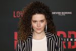 Amsterdam 24 maart 2026
Premiere Loverboys in Tuschinski. Emma Deckers kwam met een vriend
