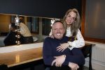 Amsterdam 27 maart 2026
Frank v Etten en zijn vrouw Melanie in de kleedkamer voor zijn concert in AFAS Live.