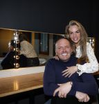 Amsterdam 27 maart 2026
Frank v Etten en zijn vrouw Melanie in de kleedkamer voor zijn concert in AFAS Live.