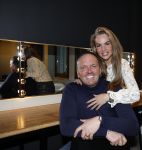 Amsterdam 27 maart 2026
Frank v Etten en zijn vrouw Melanie in de kleedkamer voor zijn concert in AFAS Live.