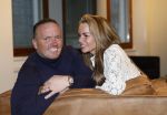 Amsterdam 27 maart 2026
Frank v Etten en zijn vrouw Melanie in de kleedkamer voor zijn concert in AFAS Live.