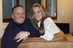 Amsterdam 27 maart 2026
Frank v Etten en zijn vrouw Melanie in de kleedkamer voor zijn concert in AFAS Live.