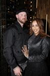 Amsterdam 27 maart 2026
Hans Klok kondigt Glennis Grace aan . Glennis gaat het komende jaar wekelijks optreden in the Harbour Club . Glennis met haar vriend Eddy Reijner